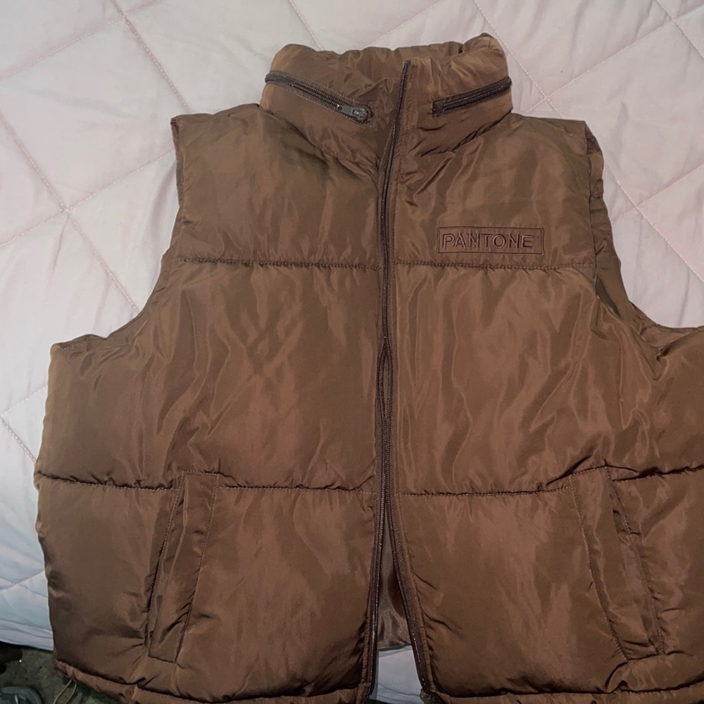 Forever 21 Pantone puffer vest